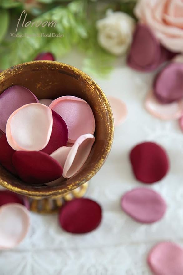 Floroom 300pcs Rose Petals Burgundy Maroon Faux Silk Flower Petals for Wedding Flower Girl Basket Aisle Scatter Dinner Table Centerpieces Party Confetti Bridal Shower Romantic Night Decoration