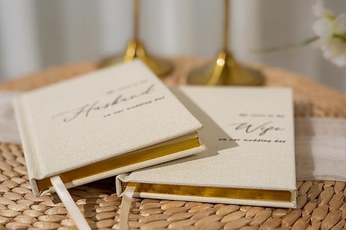 Event Party Supplies: Vow Book, 40 Lined Pages, Gold Gilded Edges