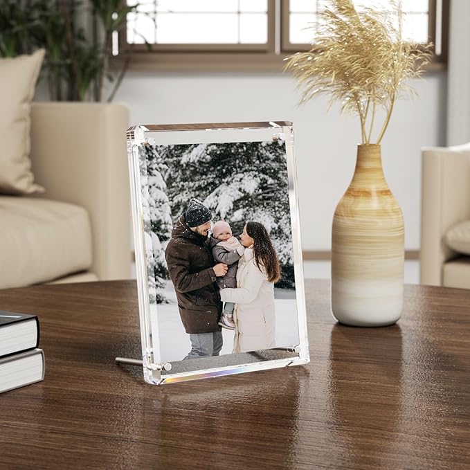 NIUBEE Picture Frames 4x6 Acrylic, Clear Photo Frame for Living Room, Diamond Edge Design, Magnetic Family Thick Desktop Floating Frame, 3 Pack