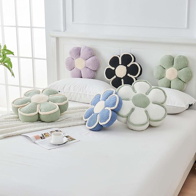 Flower Pillow, Soft Flower Decorative Throw Pillow, Cute Daisy Flower Shaped Seating Floor Cushion Room Décor Plush Pillows for Sofa Couch Bed (17.7 Inch, Black)