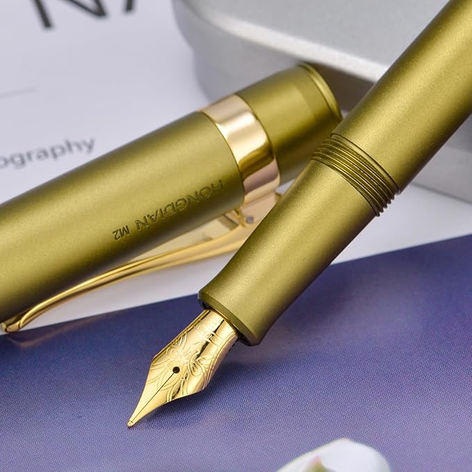 HONG DIAN M2 Black Forest Mini Fountain Pen, Fine Soft Nib & Sleek Shape Aluminium Short Pocket Travel Pen (Olive Green)
