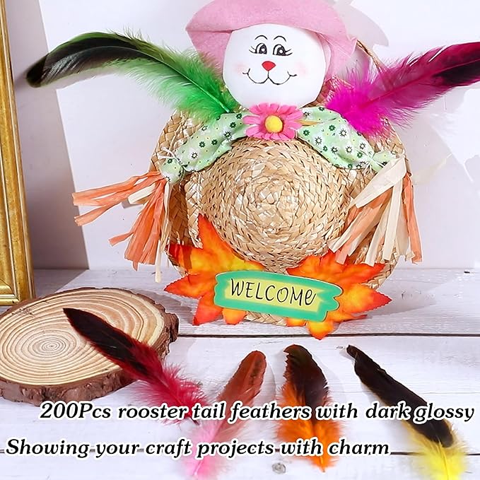 SOGUGOM Green Rooster Tail Feathers - 200 pcs 5-7 inch Natural Rooster Tail Feathers Bulk for Mardi Gras, Costume and Party(Green)