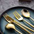 Forks Set: 102 Pieces Gold Plastic Disposable Cutlery with Knives and Spoons