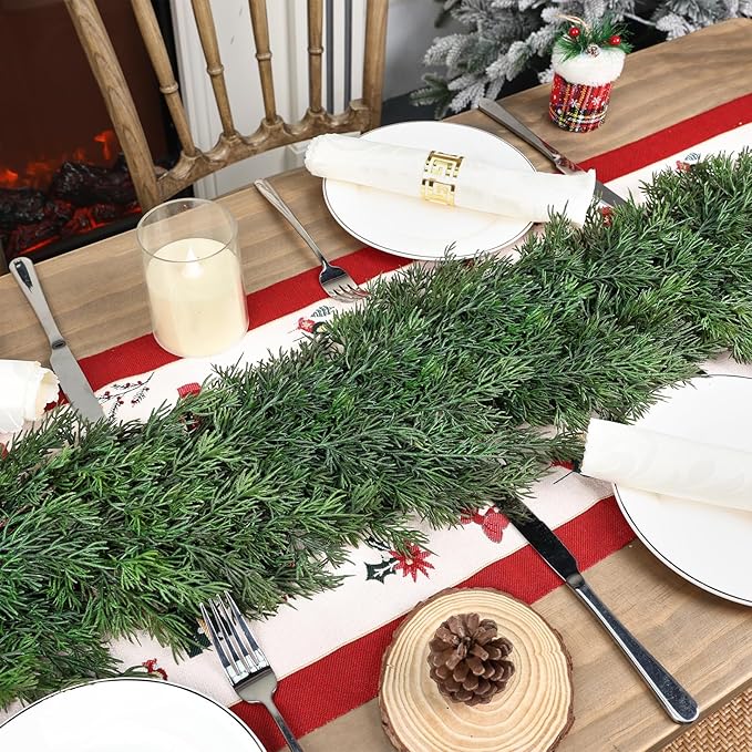 Artificial Pine Garland, 9 ft Green PE with 238 Sprigs